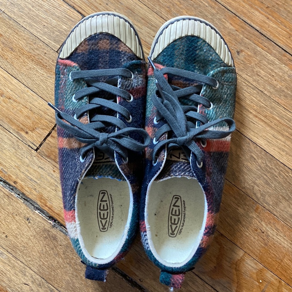 Keen Sneakers